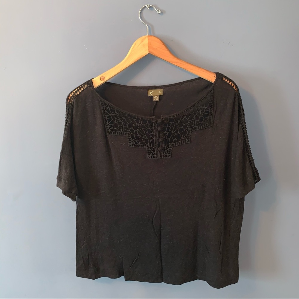 Anthropologie Fei Lace Detailed Cropped Top Size XS